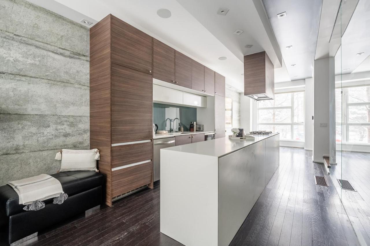 Globalstay Exclusive 4 Bedroom Townhouse In Downtown Toronto With Parking Bagian luar foto